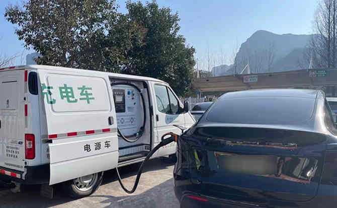 南谯区汽车搭电